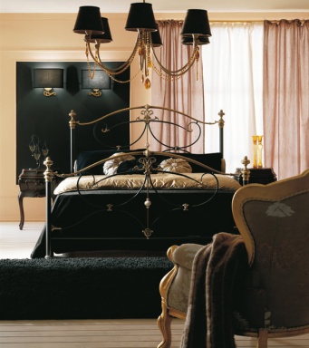 Кровать с кованым изголовьем –Letto Postiano