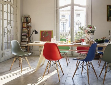 Стул для столовых eames белый