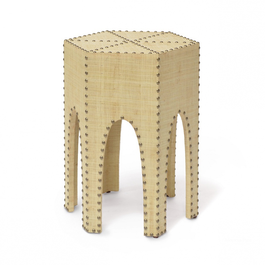 Мягкая мебель в деревянном каркасе
